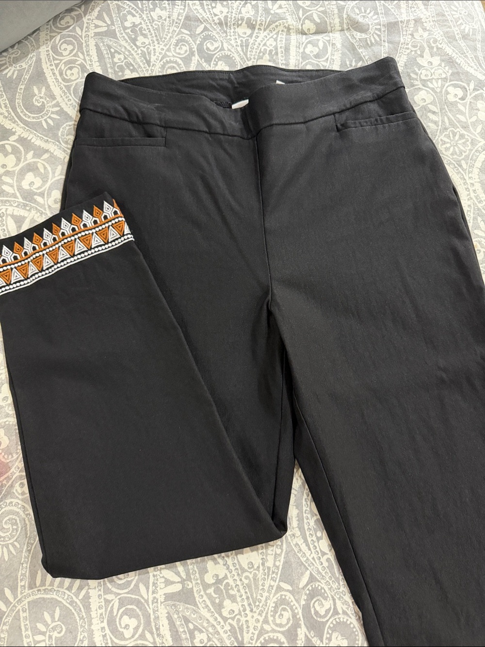 Chico's Black Straight-Leg Pull-On Pants with Brown/ Rust & White Geometric Trim